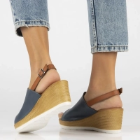 Leather sandals Artiker 54C0684 navy