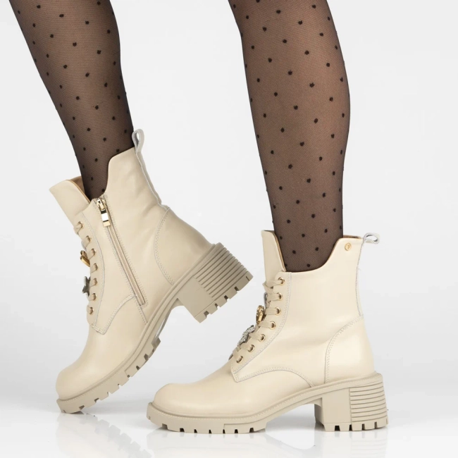 Leather ankle boots Filippo DBT7132/25 BE beige