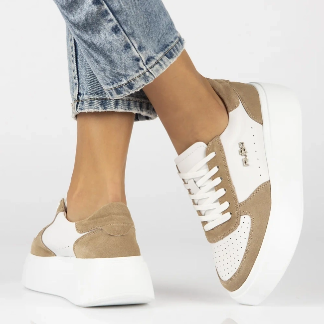 Leather sneakers Filippo DP6047/24 WH white