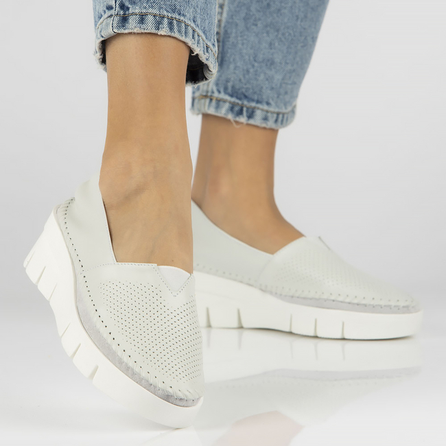 Leather shoes Filippo 1091 white