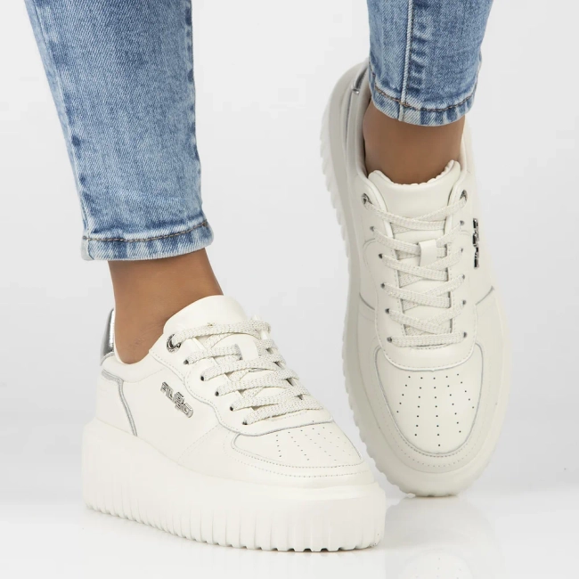 Skórzane sneakersy Filippo DP6726/25 WH białe