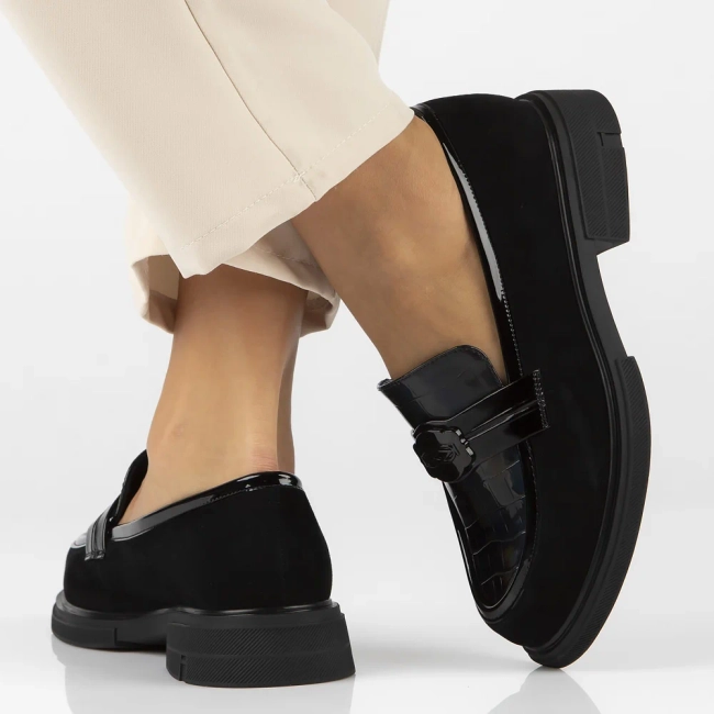 Skórzane lordsy Filippo DP6273/24 BK czarne