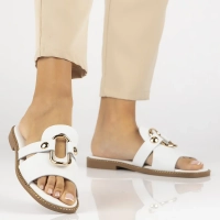 Skórzane klapki Filippo DK6264/24 WH białe