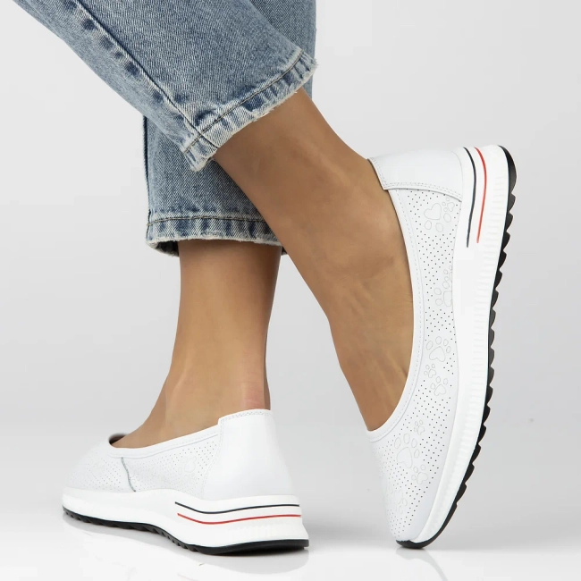 Leather shoes Filippo DP6719/25 WH white