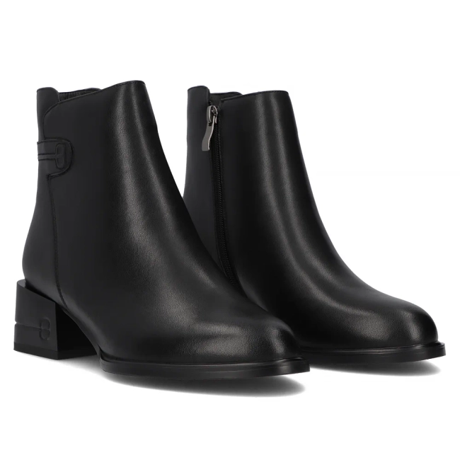 Leather ankle boots Filippo DBT6323/24 BK black