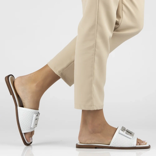 Leather flip-flops Filippo DK6985/25 WH white