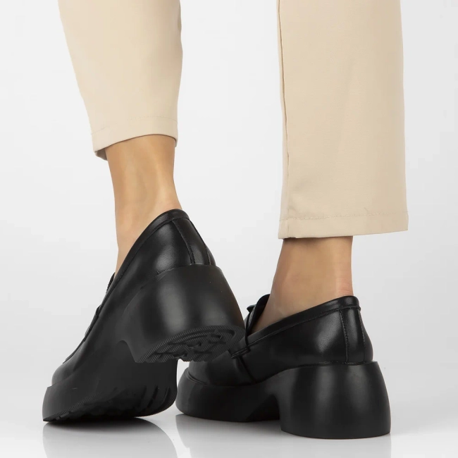 Leather shoes Filippo DP6477/24 BK black