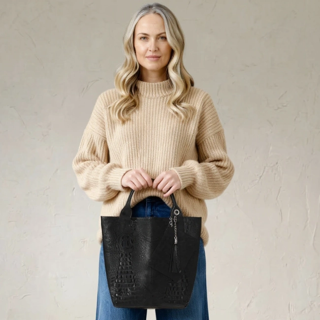 Skórzana torebka Toscanio 1101 czarna