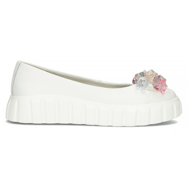 Skórzane półbuty na platformie Filippo DP4682/23 WH białe