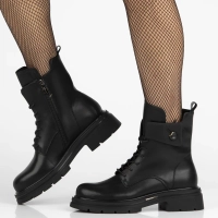 Leather ankle boots Filippo DBT7230/25 BK black