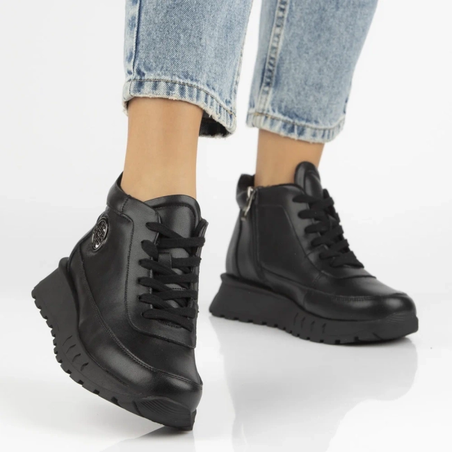 Leather ankle boots Filippo DBT7145/25 BK black