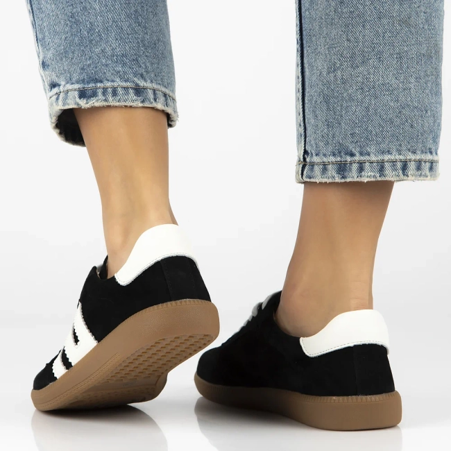 Leather sneakers Filippo DP7492/25 BK black