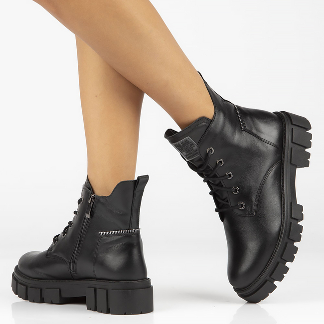 Leather boots Filippo 572 black