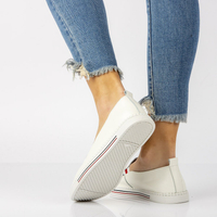 Leather shoes FILIPPO DP066/21 WH white