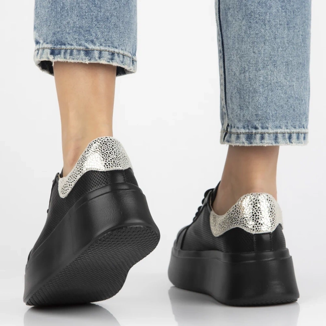 Leather sneakers Filippo DP6793/25 BK black