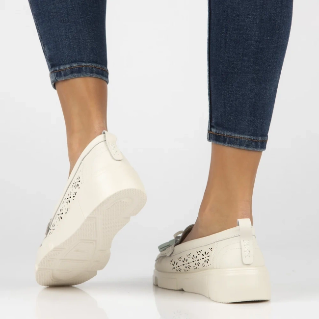 Leather loafers Filippo DP6705/25 BE beige