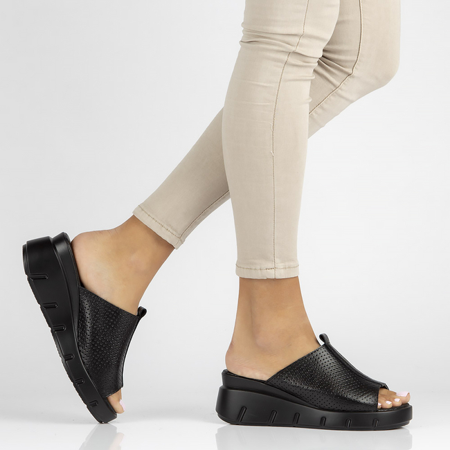 Leather flip-flops Filippo DK3594/22 BK black