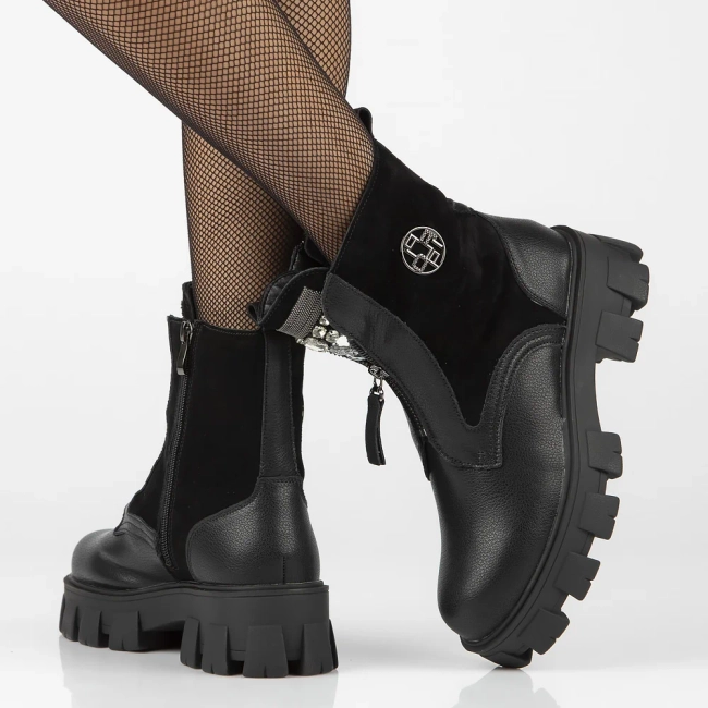 Leather boots Filippo DBT6342/24 BK black