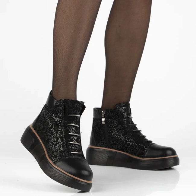 Leather ankle boots Filippo DBT7166/25 BK black