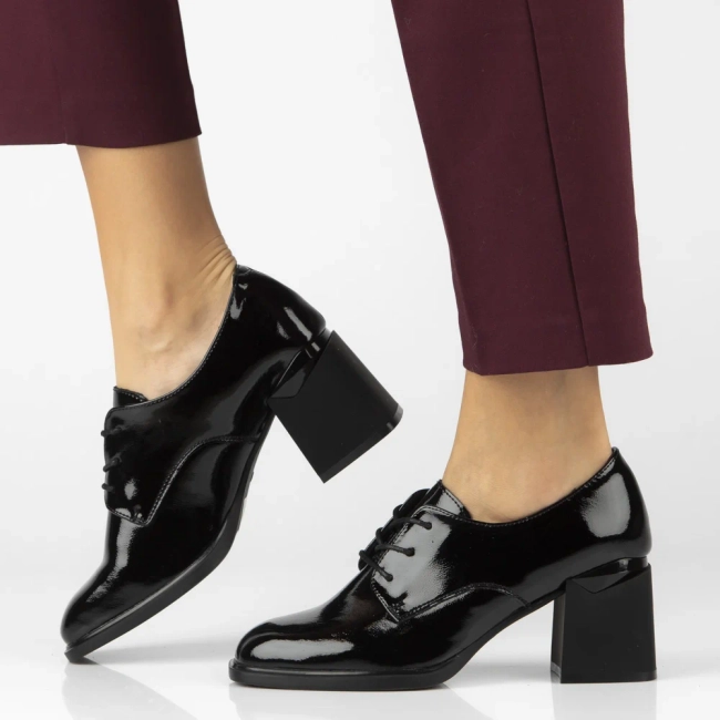 Leather shoes Filippo DP7397/25 BK L black