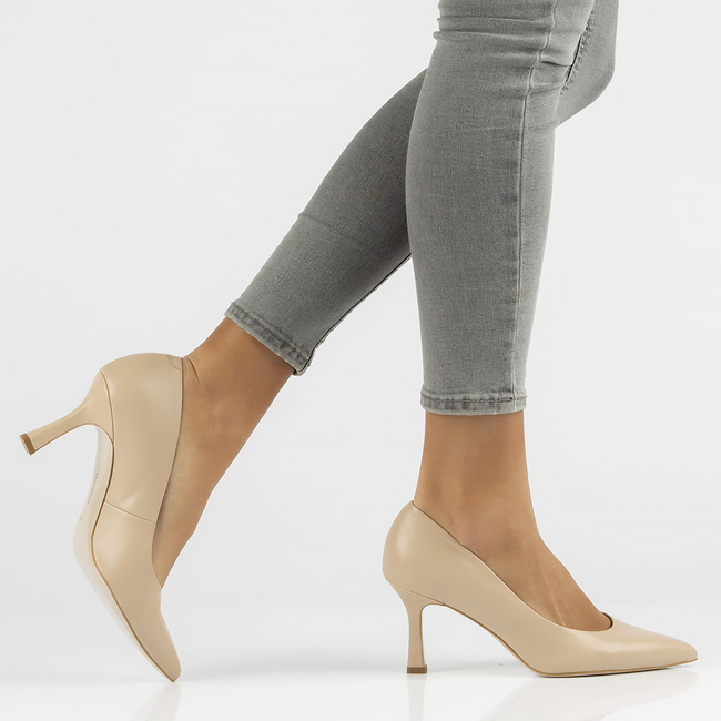 Leather pumps Bravo Moda 0059 beige