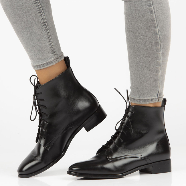 Leather ankle boots Sagan 4672 black