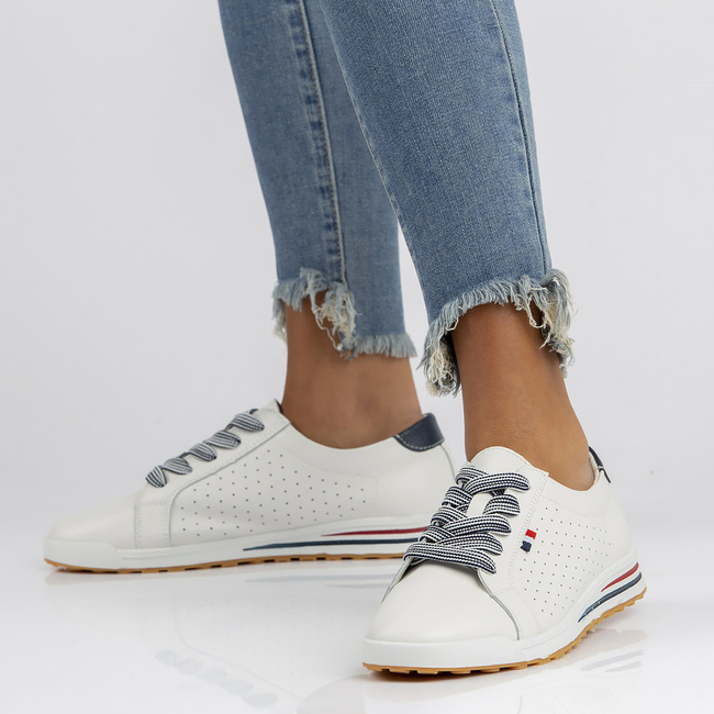 Leather shoes Filippo DP3509/23 WH white