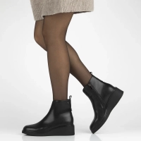 Leather ankle boots Filippo DBT7446/25 BK black