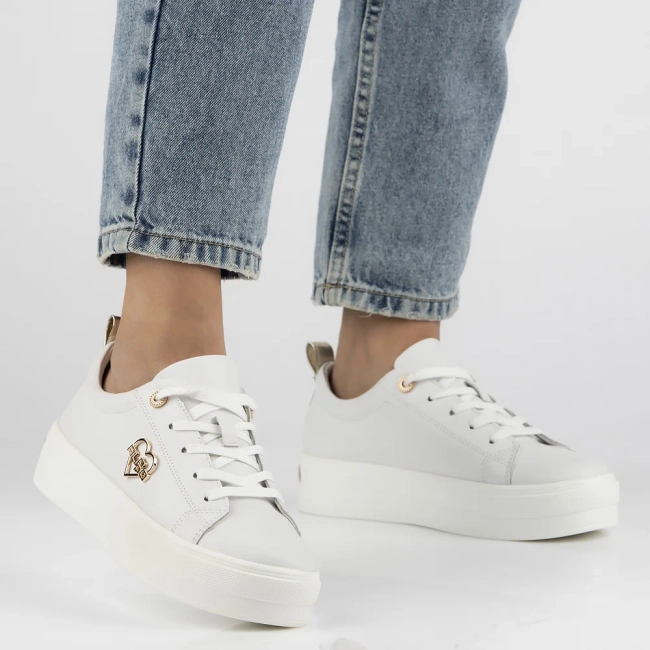 Leather shoes Filippo DP3533/25 WH H white