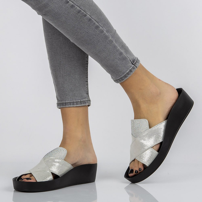 Leather flip-flops Filippo DK1222/20 SI silver