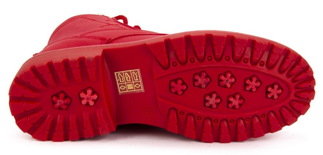 Trekingi McKey DTR605/18 RD Red