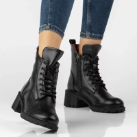 Leather heeled ankle boots Filippo DBT6501/26 BK black