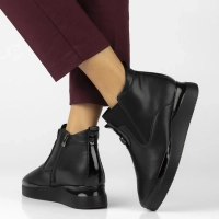 Leather ankle boots Filippo DBT7392/25 BK black