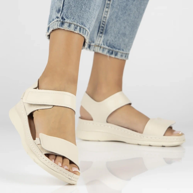 Leather sandals Filippo DS6019/24 BE beige