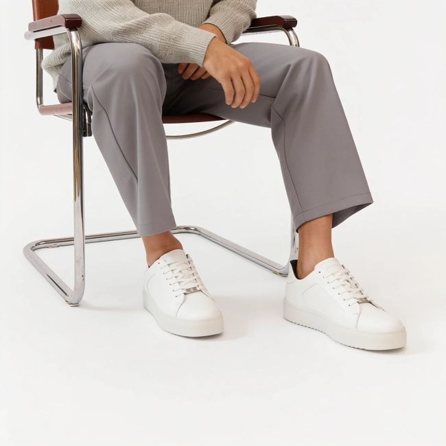 Skórzane sneakersy Filippo MP8274/26 WH białe