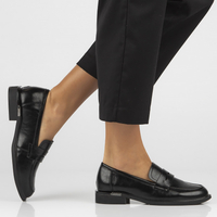 Skórzane lordsy Filippo DP7077/25 BK czarne