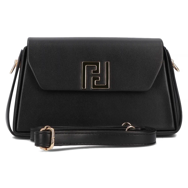 Black handbag noir simplicity