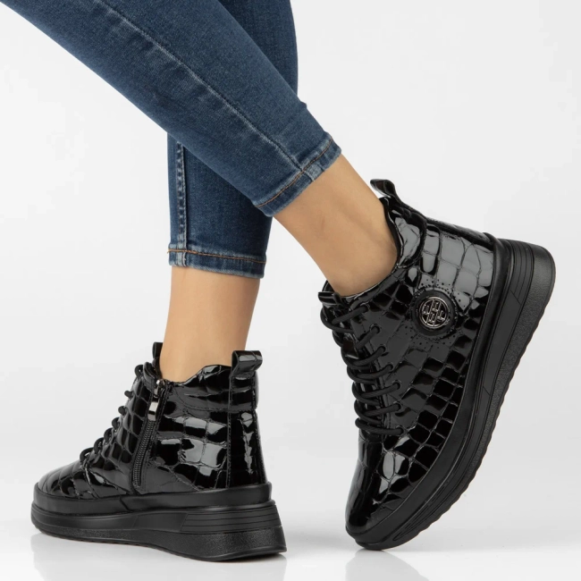 Leather platform ankle boots Filippo DBT4215/26 BK CR black