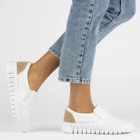 Leather shoes Filippo DP6081/24 WH white