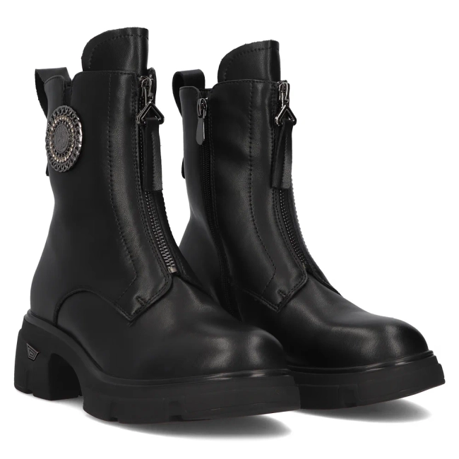 Leather ankle boots Filippo DBT6558/24 BK black