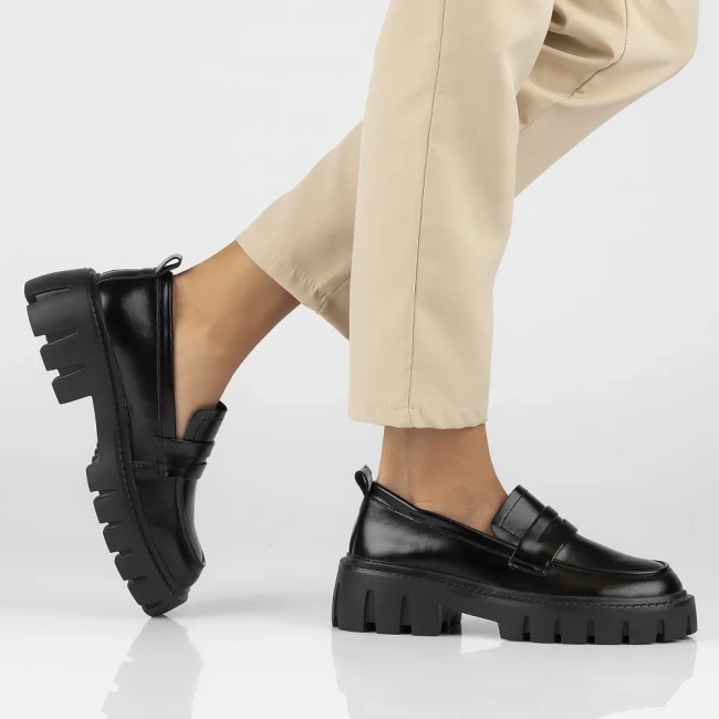 Leather shoes Filippo DP6440/24 BK black