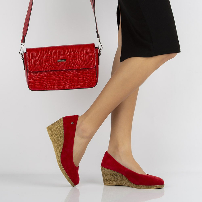 Skórzane półbuty Filippo DP1328/21 RD czerwone