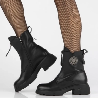 Leather ankle boots Filippo DBT6558/24 BK black