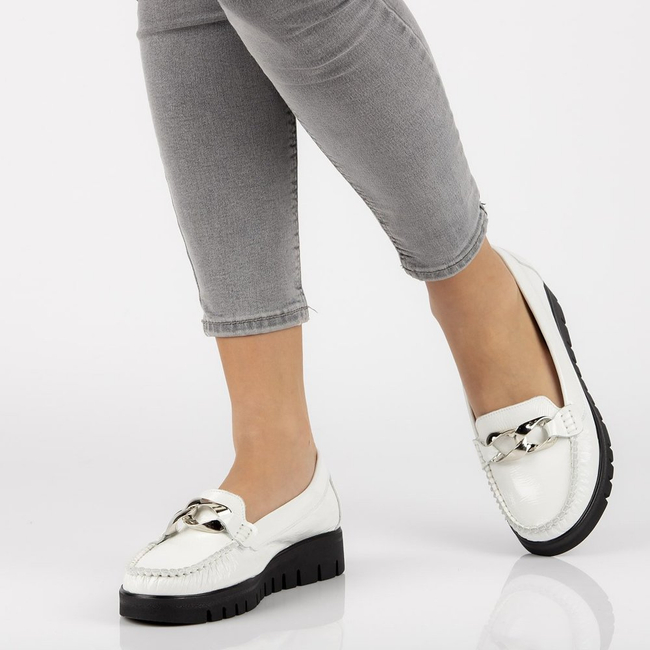 leather loafers Filippo 10133 white lacquered