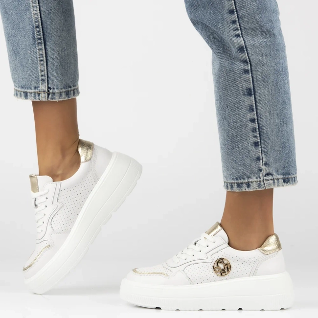 Leather sneakers Filippo DP6843/25 WH white