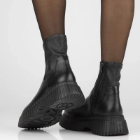 Leather ankle boots Filippo 1372 black