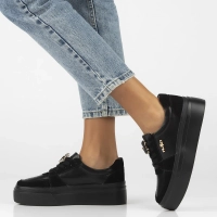 Skórzane sneakersy Filippo DP6775/25 BK czarne