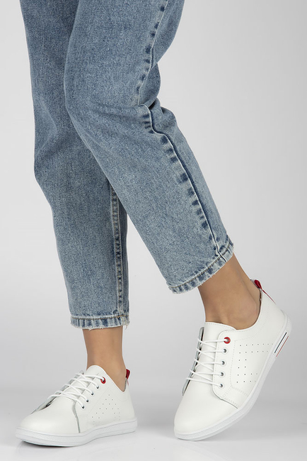 Leather shoes Filippo DP3508/23 WH white