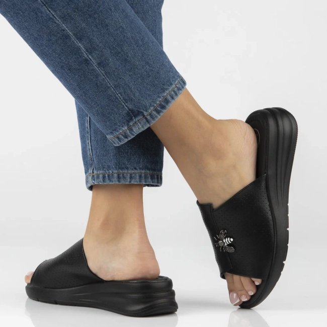 Leather flip-flops Filippo DK7644/26 BK black