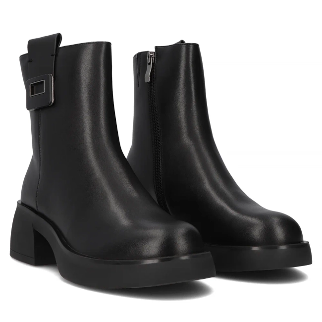 Leather ankle boots Filippo DBT6551/24 BK black